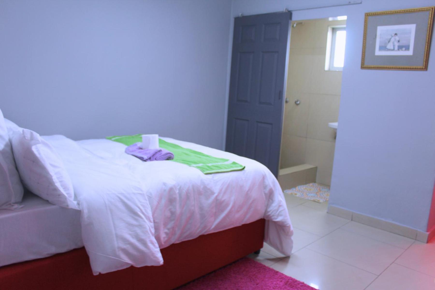 Brooklyn Queens And Kings Guesthouse เคปทาวน์ ภายนอก รูปภาพ